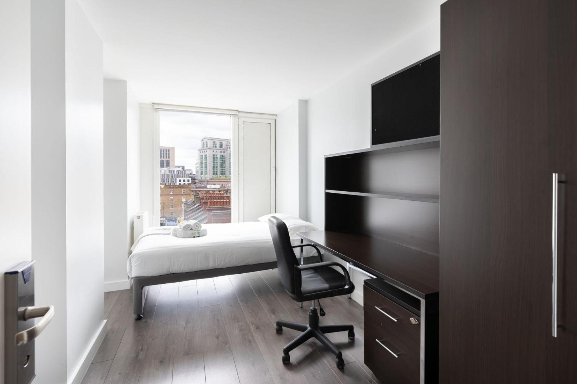 Chapter Spitalfields In Appartement